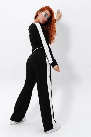 f1ee8245-f6d2-449e-94c2-2eb08d224e93