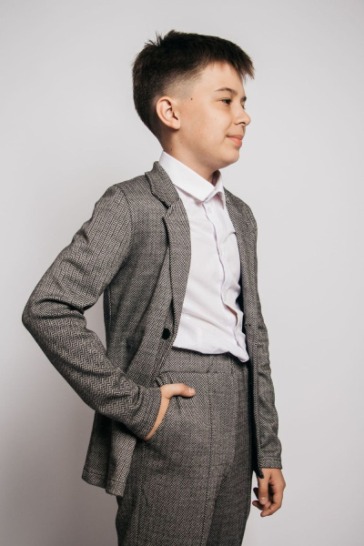 08e352e8-b18d-46d2-a6b9-7af8bd5dc387